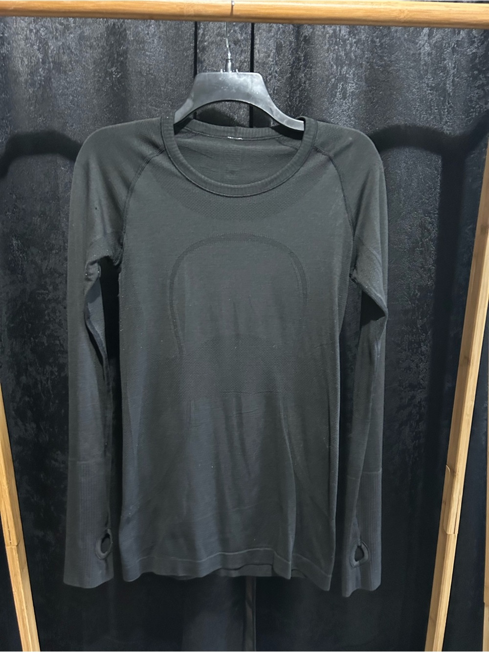 lululemon athletica Black Long-Sleeve Performance Tee
